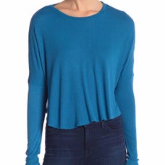 ABOUND WOMEN'S CROP TOP LONG SLEEVE - Picture 1 of 3